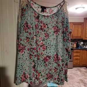 Cold shoulder long sleeve top